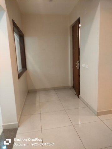 Building Lobby in 2 BHK Builder Floor at Sector 17 – for Rent