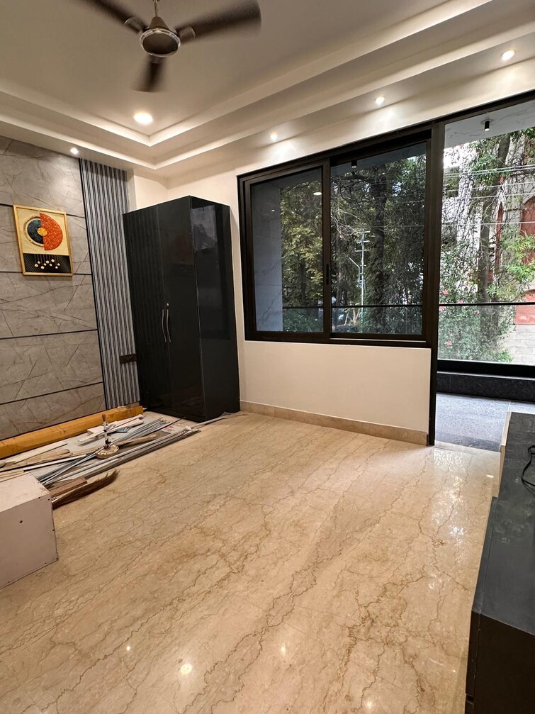 Cover Image, dlf-garden-villas 4 Bedroom 310 Sq.Yd. Builder Floor In Sector 43 Gurgaon 9175985