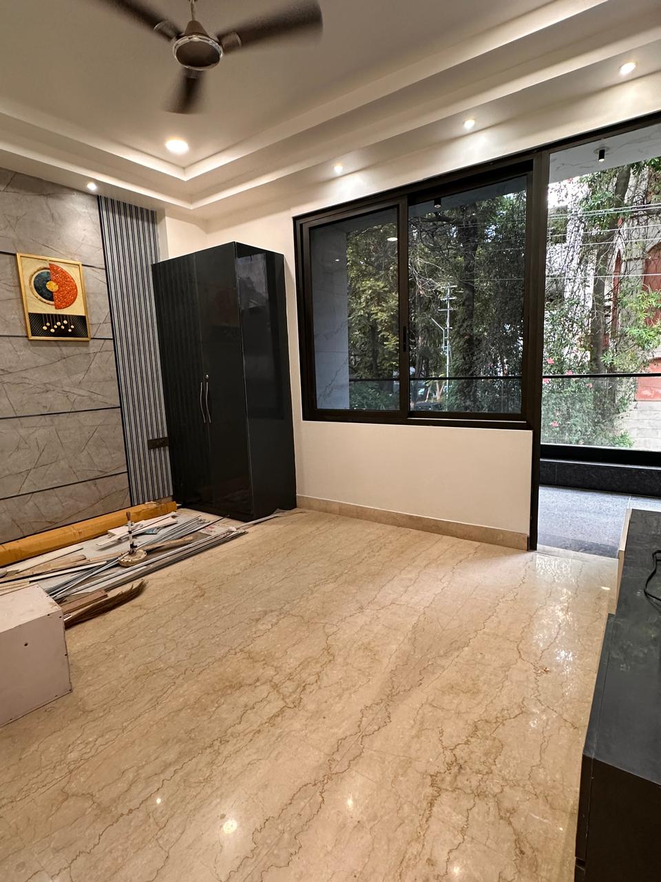 4 BHK Builder Floor For Sale in DLF Garden Villas