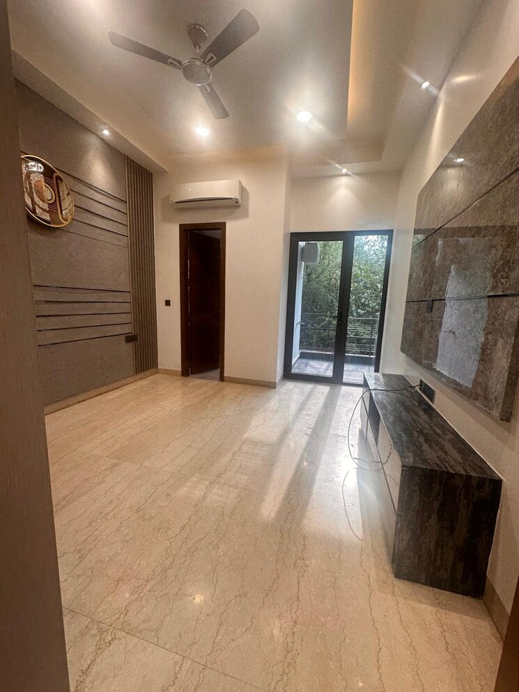 Room, dlf-garden-villas 4 Bedroom 310 Sq.Yd. Builder Floor In Sector 43 Gurgaon 9175985