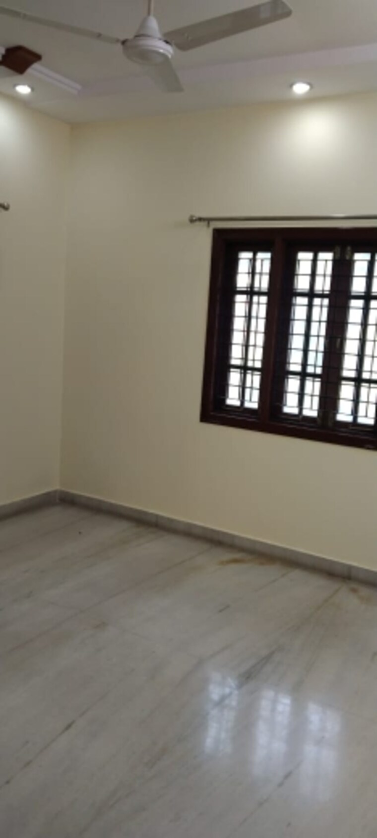Room, rk-residency-banjara-hills 3 Bedroom 1900 Sq.Ft. Apartment In Banjara Hills Hyderabad 9176002