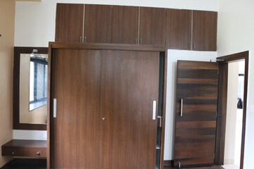 Bedroom in 4 BHK Apartment at B K Pate Dahanukar Regency, Kothrud – for Rent
