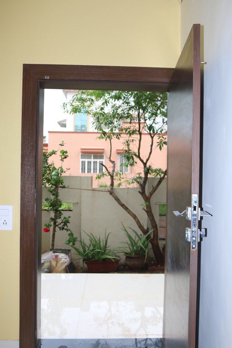 Balcony, b-k-pate-dahanukar-regency 4 Bedroom 2400 Sq.Ft. Apartment In Kothrud Pune 9175992