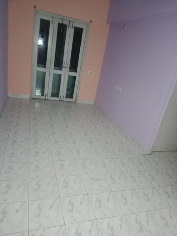 Room in 2 BHK Apartment at Hiland Woods, Rajarhat – for Sale