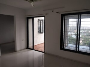 Room in 1 BHK Apartment at Venkatesh Oxy Valley Phase 2, Wagholi – for Sale
