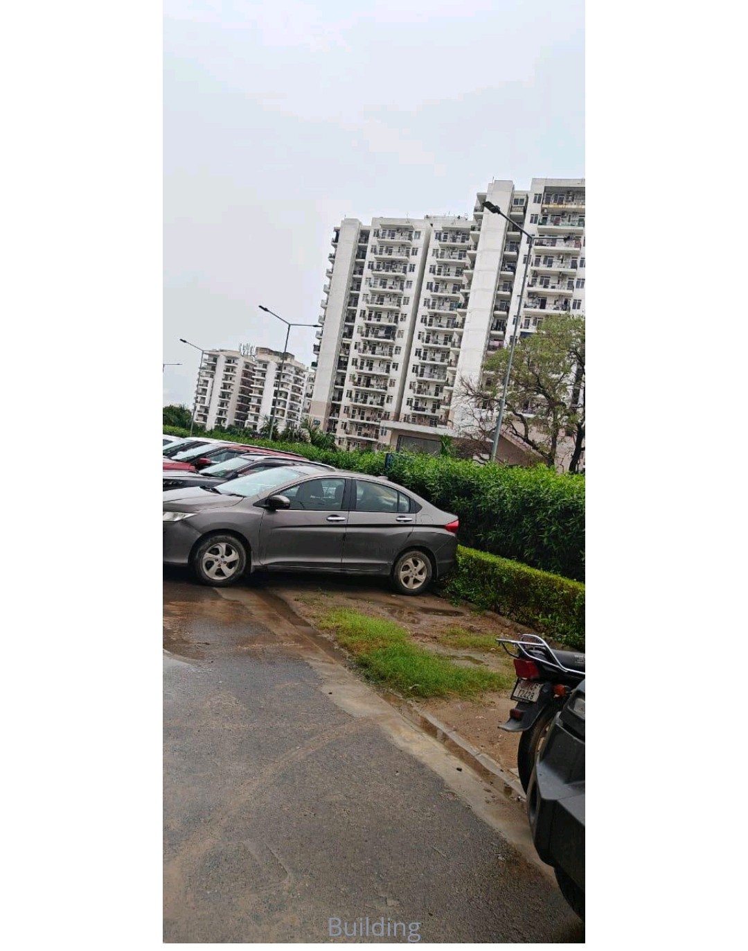 Retail Shop For Sale in Suncity Avenue 76