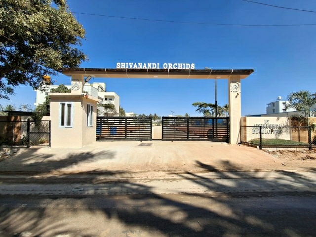 2 BHK + Pooja Room,Study Room,Extra Room Villa For Sale in Tharun Sbm Sunrise Homes