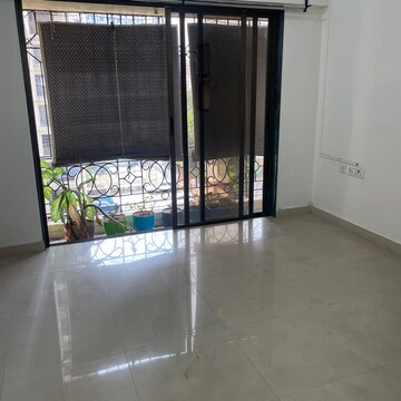 Room in 1 BHK Apartment at Swami Samarth CHS Bhandup West, Bhandup Industrial Area – for Rent