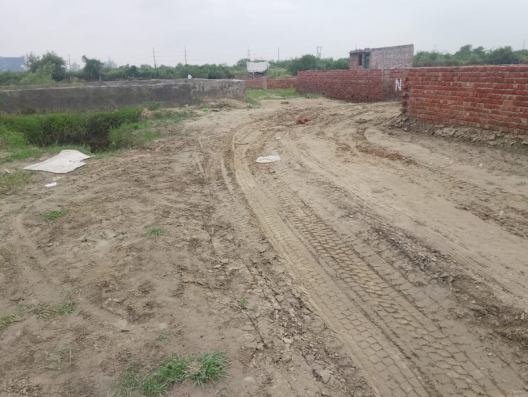 undefined, sector 93  85 Sq.Yd. Plot In Sector 93 Noida 9170747