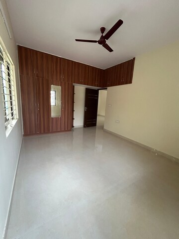 Room in 2 BHK Independent House at Bileshivale – for Rent