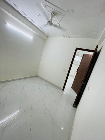 Room in 2 BHK Independent House at Chattarpur – for Sale