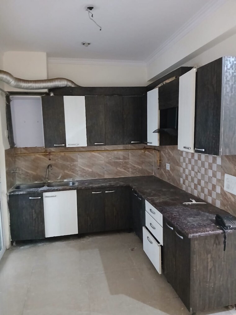 Kitchen, gaurs-cascades 3 Bedroom 1530 Sq.Ft. Apartment In Raj Nagar Extension Ghaziabad 9176137