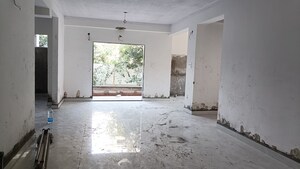 Room in 2 BHK Apartment at Hafeezpet – for Sale