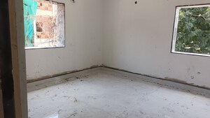 Room in 2 BHK Apartment at Hafeezpet – for Sale