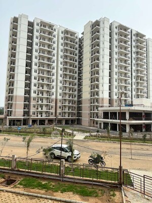 4 BHK Apartment – Exterior View View at Tulip Crimson, Sector 70 - for Sale