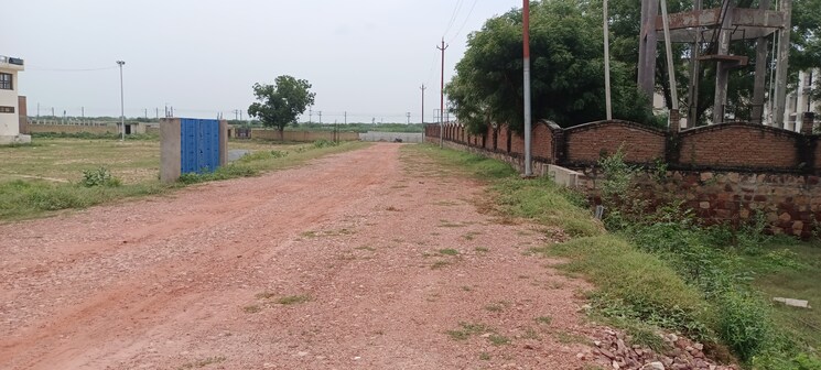 undefined, agra bye pass road Commercial Industrial Plot 4184 Sq.Yd. In Agra Bye Pass Road Agra 9176232