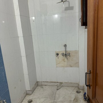 Bathroom in 2 BHK Apartment at Best Home 7, Sector 72 – for Rent