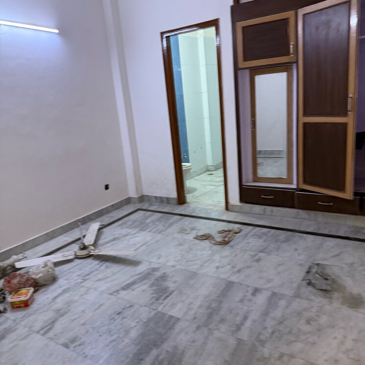 Room, best-home-7 2 Bedroom 1080 Sq.Ft. Apartment In Sector 72 Noida 9176330