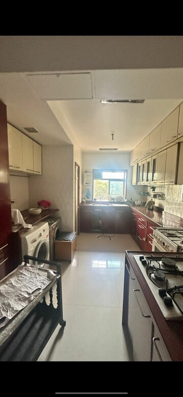 Kitchen in 2 BHK Apartment at Pentacle Apartment, Cumbala Hill – for Sale