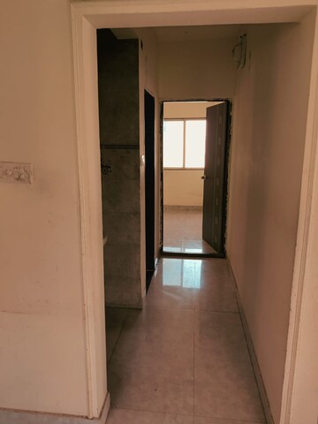 Room in 1 BHK Apartment at Balaji Complex CHS, Balaji Nagar – for Rent