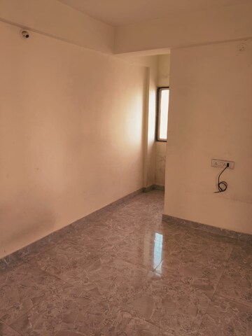 Room in 1 BHK Apartment at Balaji Complex CHS, Balaji Nagar – for Rent