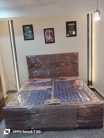 Bedroom in 1 RK Builder Floor at Saket – for Rent