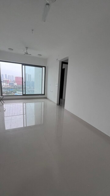 2 BHK Apartment For Rent in Sunteck City Avenue 4, Goregaon West