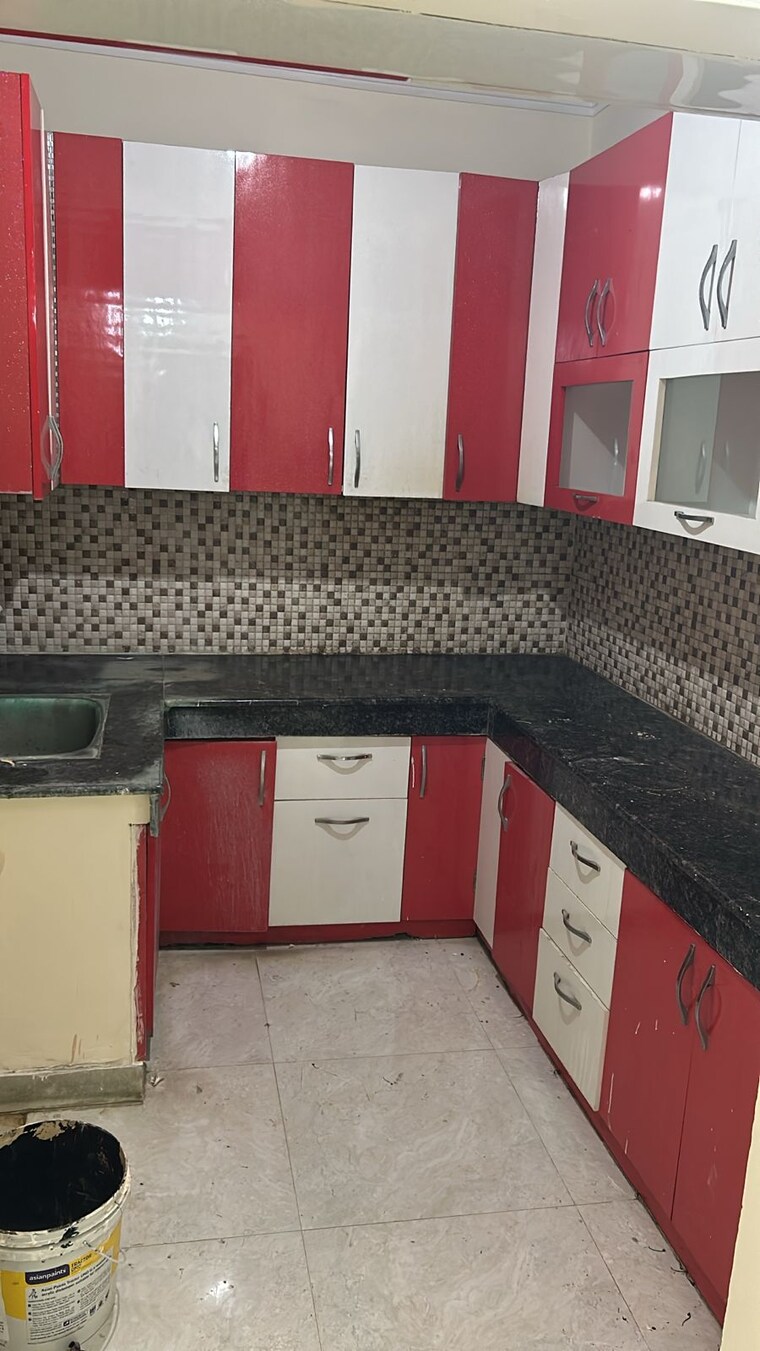 Kitchen, svp-gulmohur-garden 3 Bedroom 1185 Sq.Ft. Apartment In Raj Nagar Extension Ghaziabad 9176360