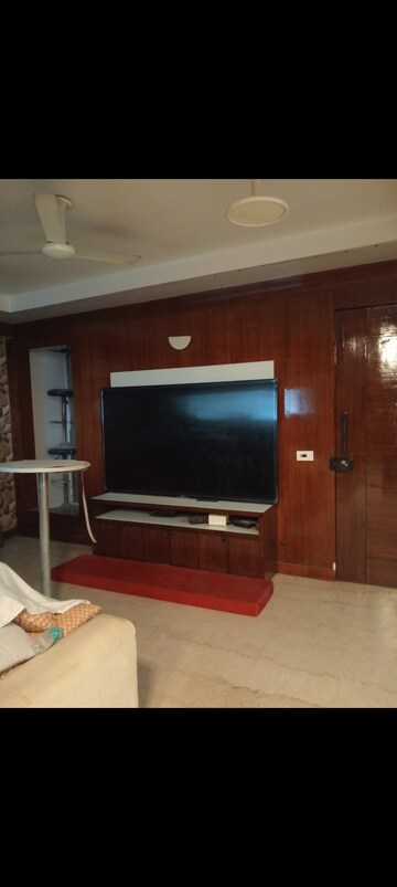 Living Room in 2 BHK Builder Floor at Saket – for Rent