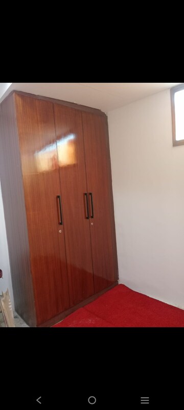 Furnished Amenities in 2 BHK Builder Floor at Saket – for Rent