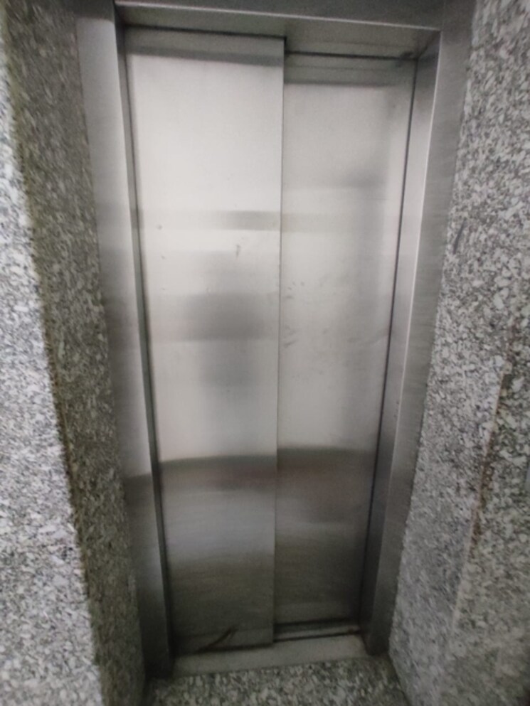 undefined, gomti nagar 6+ Bedroom 2880 Sq.Ft. Villa In Gomti Nagar Lucknow 9176449