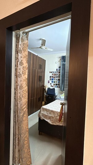 Bathroom in 2.5 BHK Apartment at KW Srishti, Raj Nagar Extension – for Sale