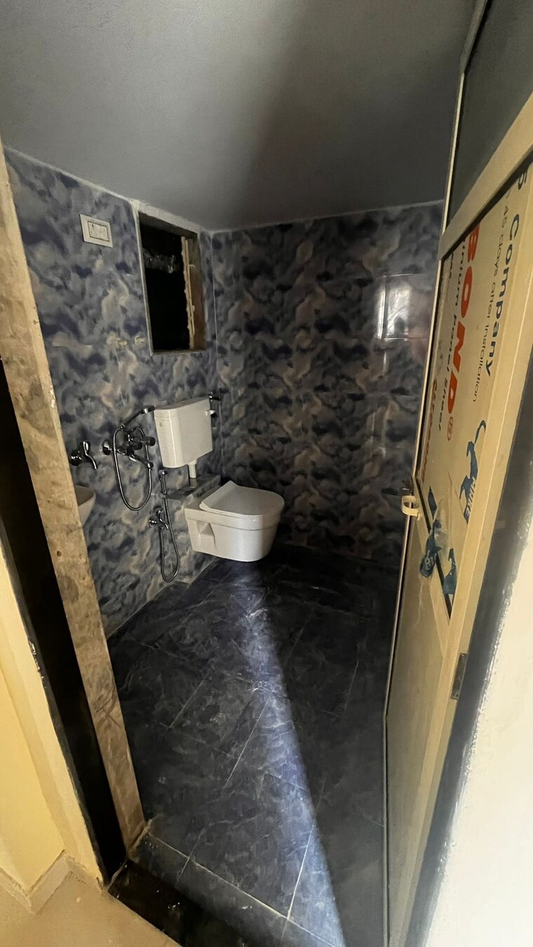 Bathroom, jp-north-barcelona 2 Bedroom 768 Sq.Ft. Apartment In Mira Road Thane 9176467