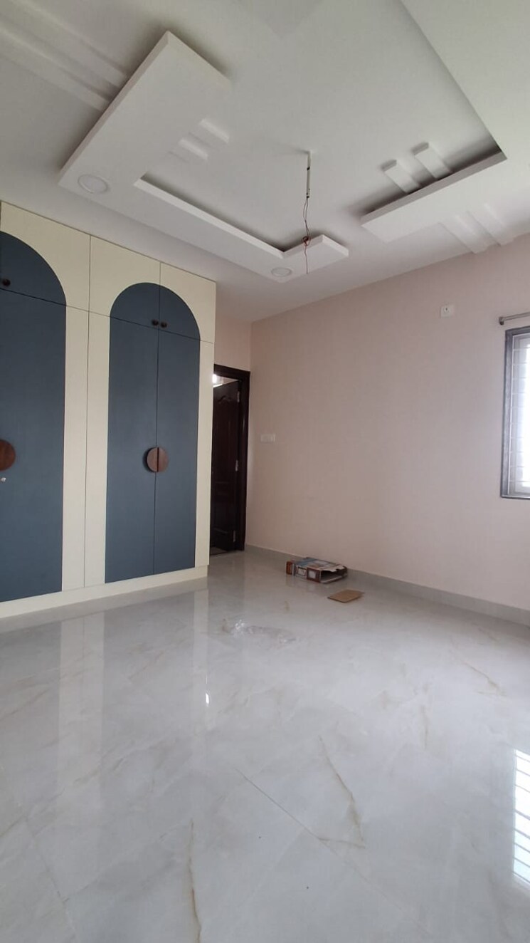 Bedroom, sri-rama-palace 3 Bedroom 1700 Sq.Ft. Apartment In Kondapur Hyderabad 9176606