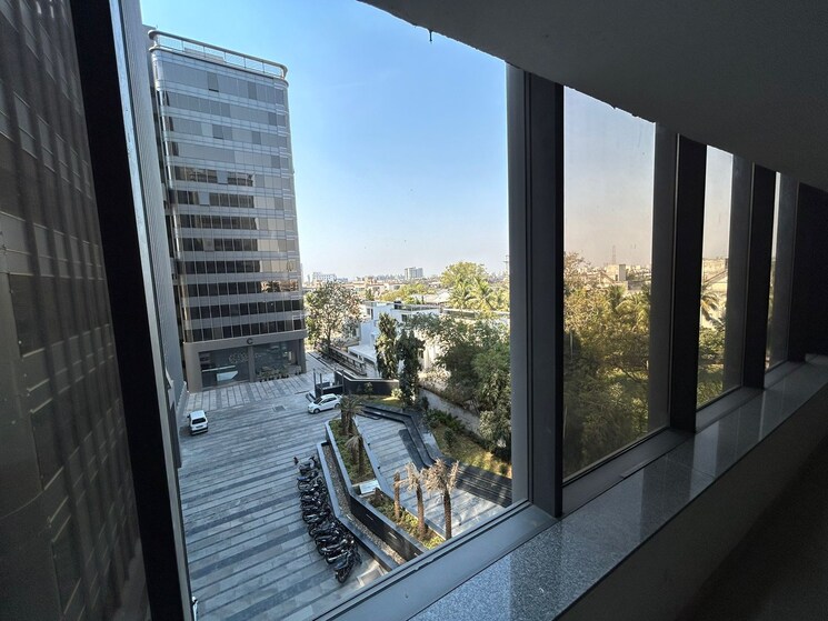 Balcony, savaliya-krish-cubical Commercial Office Space 921 Sq.Ft. In Thaltej Ahmedabad 9176675