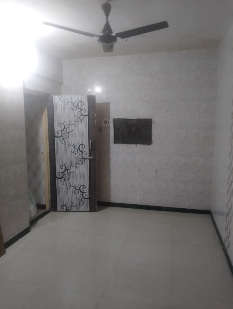 Room, lalit-chs 1 Bedroom 585 Sq.Ft. Apartment In Kalwa Thane 9176799