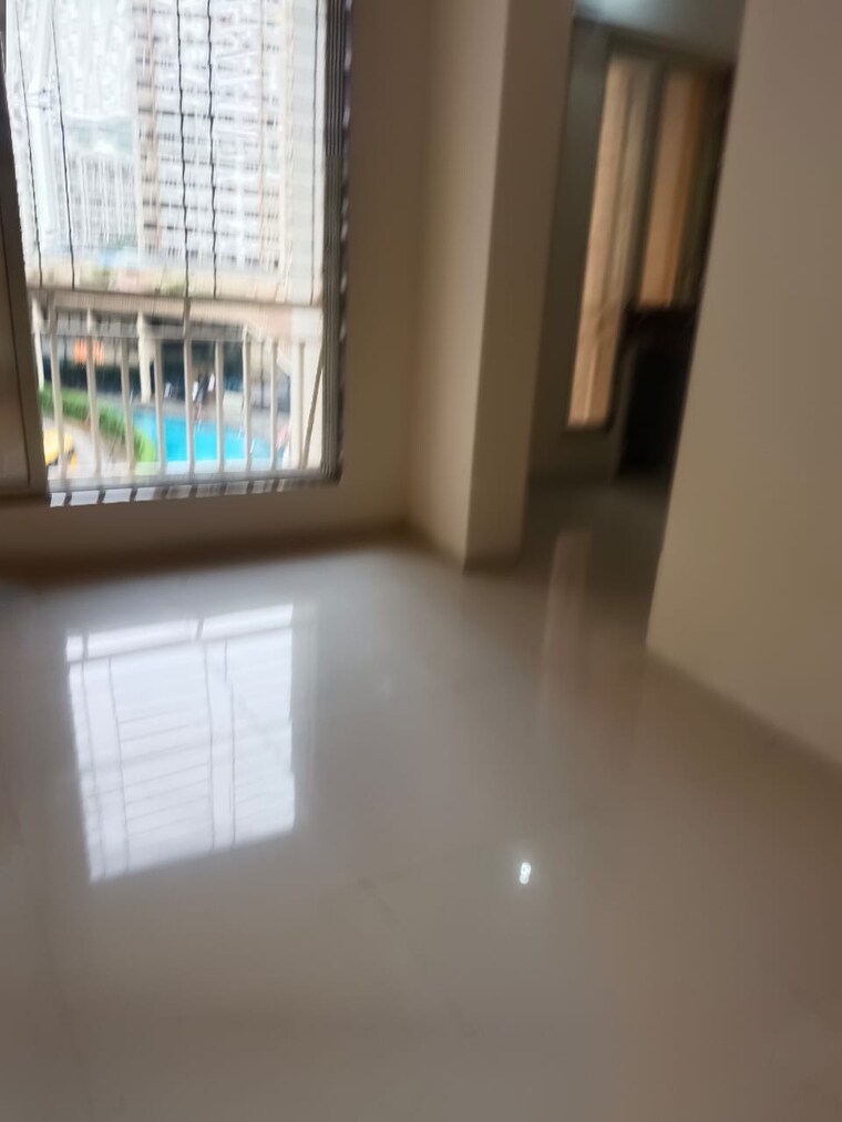 Room, seven-eleven-apna-ghar 1 RK 300 Sq.Ft. Apartment In Mira Road Thane 9176833