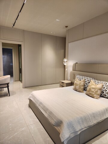 Master Bedroom in 4 BHK Apartment at Patiala Road – for Sale
