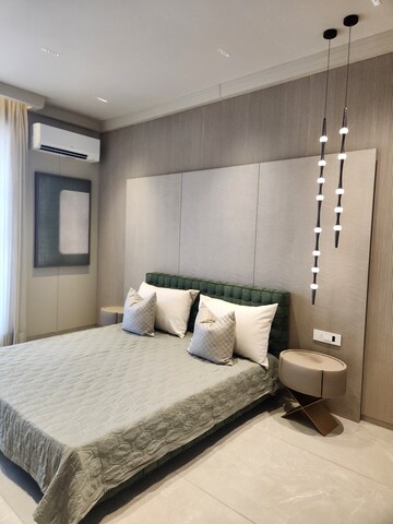 Bedroom in 4 BHK Apartment at Patiala Road – for Sale