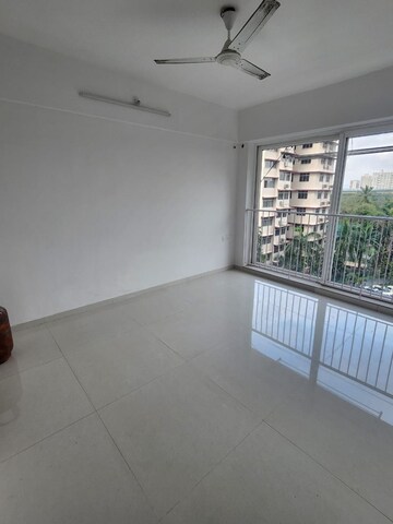 Room in 2 BHK Apartment at Jay Le Jardin, Chembur – for Rent