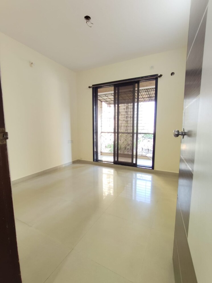 Room, nisarg-hyde-park 1 Bedroom 670 Sq.Ft. Apartment In Kharghar Navi Mumbai 9176946