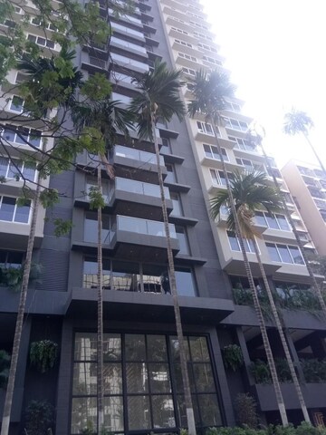 2 BHK Apartment – Exterior View View at Andheri West - for Rent