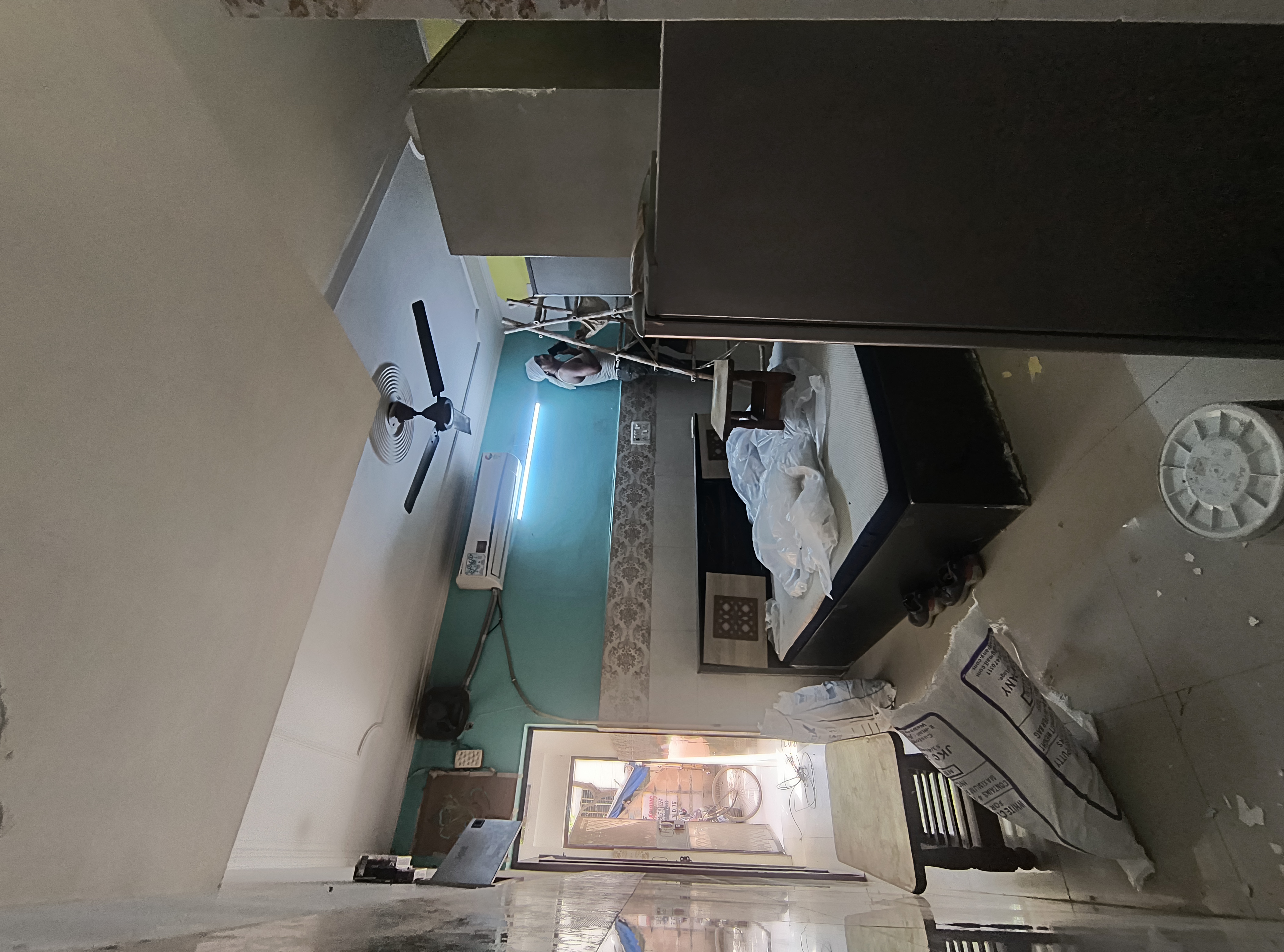 1 RkBuilder Floor For Rent in Sarita Vihar Janta Flat R