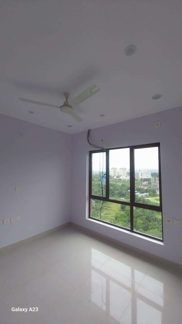 2 BHK + Servant Room 1200 Sq.Ft. Apartment in Sunshine Enclave New Town