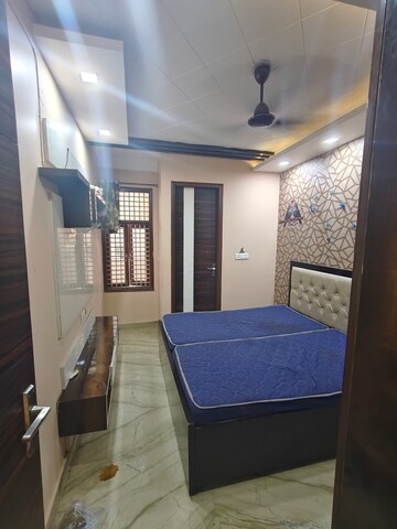 Kitchen in 2 BHK Builder Floor at Dwarka Mor – for Rent
