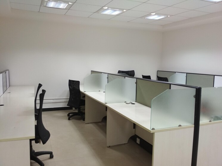 Team Area, vijay nagar Commercial Office Space 2896 Sq.Ft. In Vijay Nagar Indore 9177169