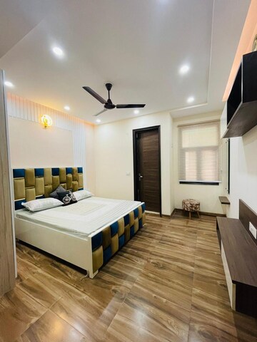 Master Bedroom in 3 BHK Builder Floor at Dwarka Mor – for Rent