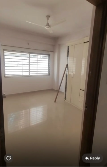 Room in 3 BHK Apartment at Science City – for Rent