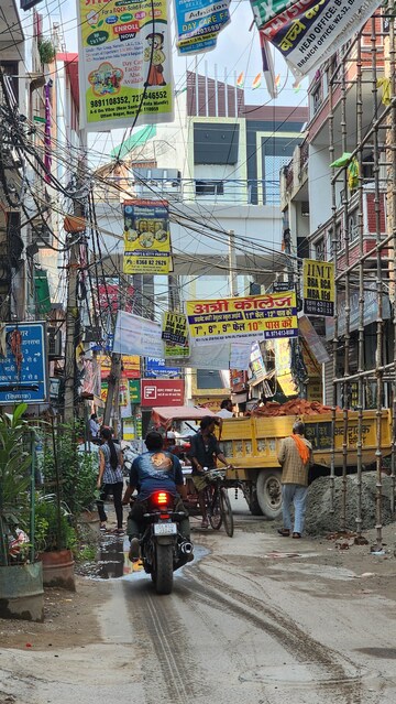  Shop – Exterior View View at Dwarka Mor - for Rent