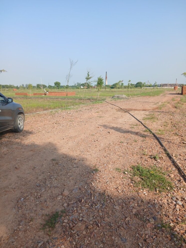 Exterior View, yamuna expressway  100 Sq.Yd. Plot In Yamuna Expressway Greater Noida 9176871